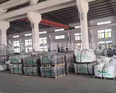 304����ֱ߽���